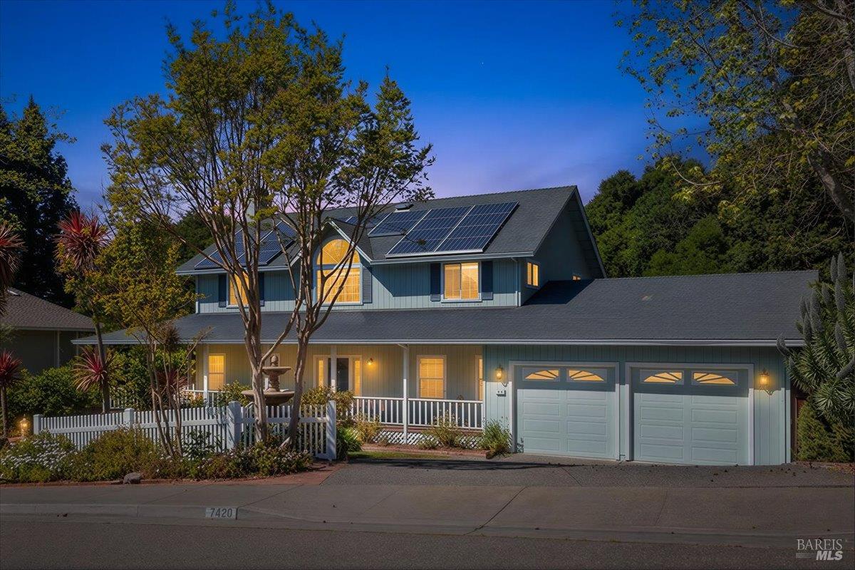 7420 Woodland Avenue Sebastopol CA 95472