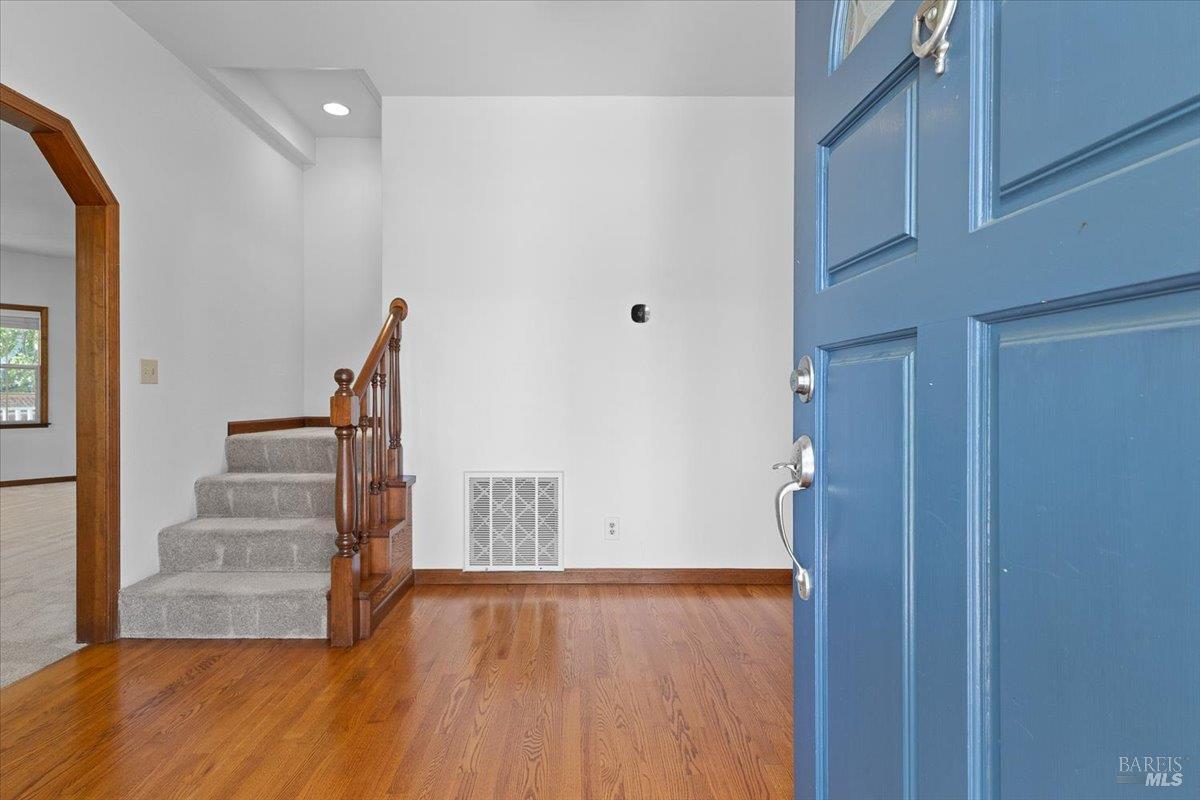 7420 Woodland Avenue Sebastopol CA 95472