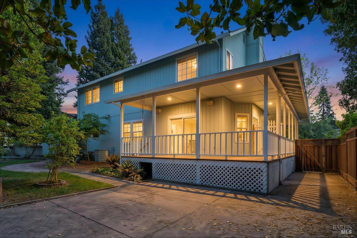 7420 Woodland Avenue Sebastopol CA 95472