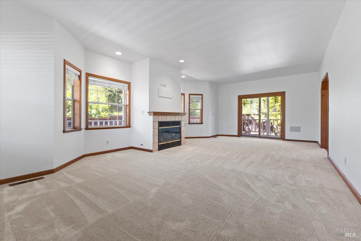 7420 Woodland Avenue Sebastopol CA 95472