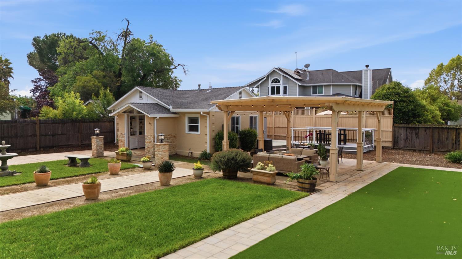 443 W Spain Street Sonoma CA 95476