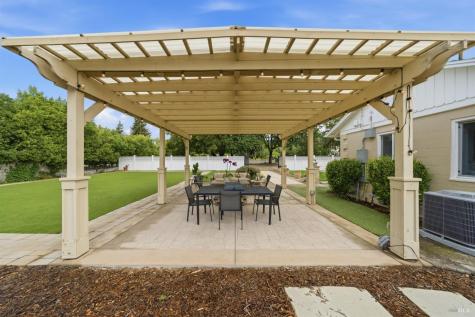 443 W Spain Street Sonoma CA 95476