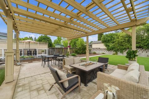 443 W Spain Street Sonoma CA 95476