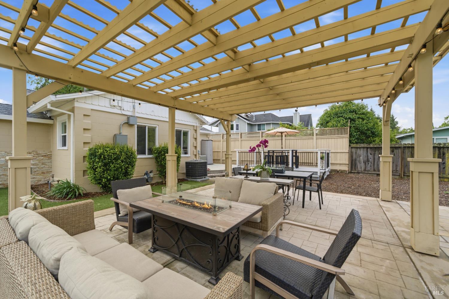 443 W Spain Street Sonoma CA 95476