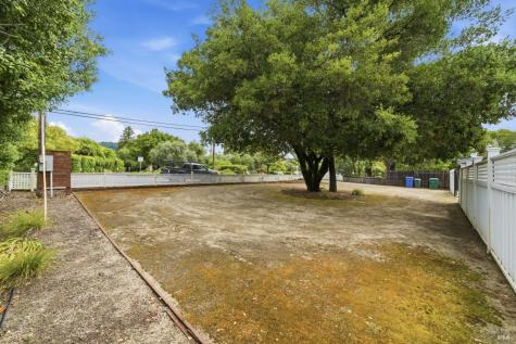 443 W Spain Street Sonoma CA 95476