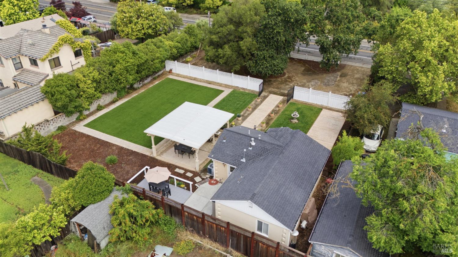 443 W Spain Street Sonoma CA 95476
