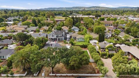 443 W Spain Street Sonoma CA 95476