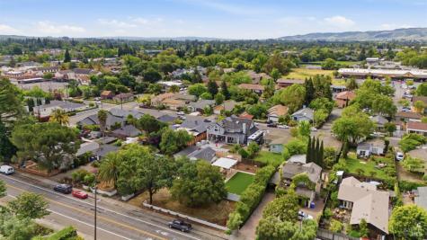 443 W Spain Street Sonoma CA 95476