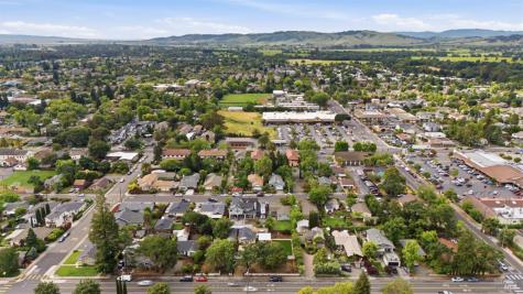 443 W Spain Street Sonoma CA 95476