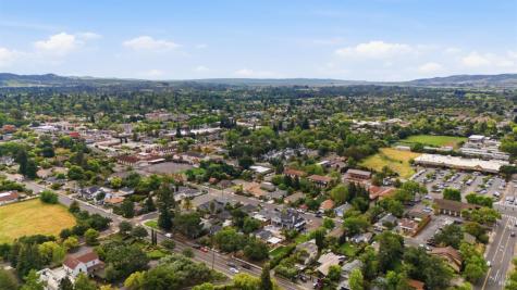 443 W Spain Street Sonoma CA 95476