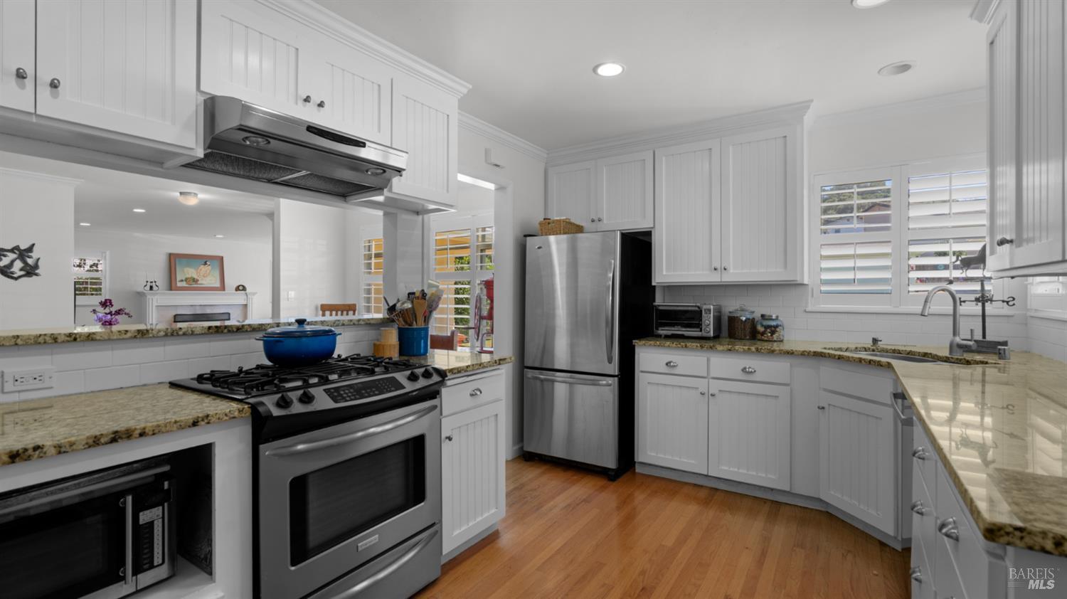 965 Phillips Avenue Petaluma CA 94952