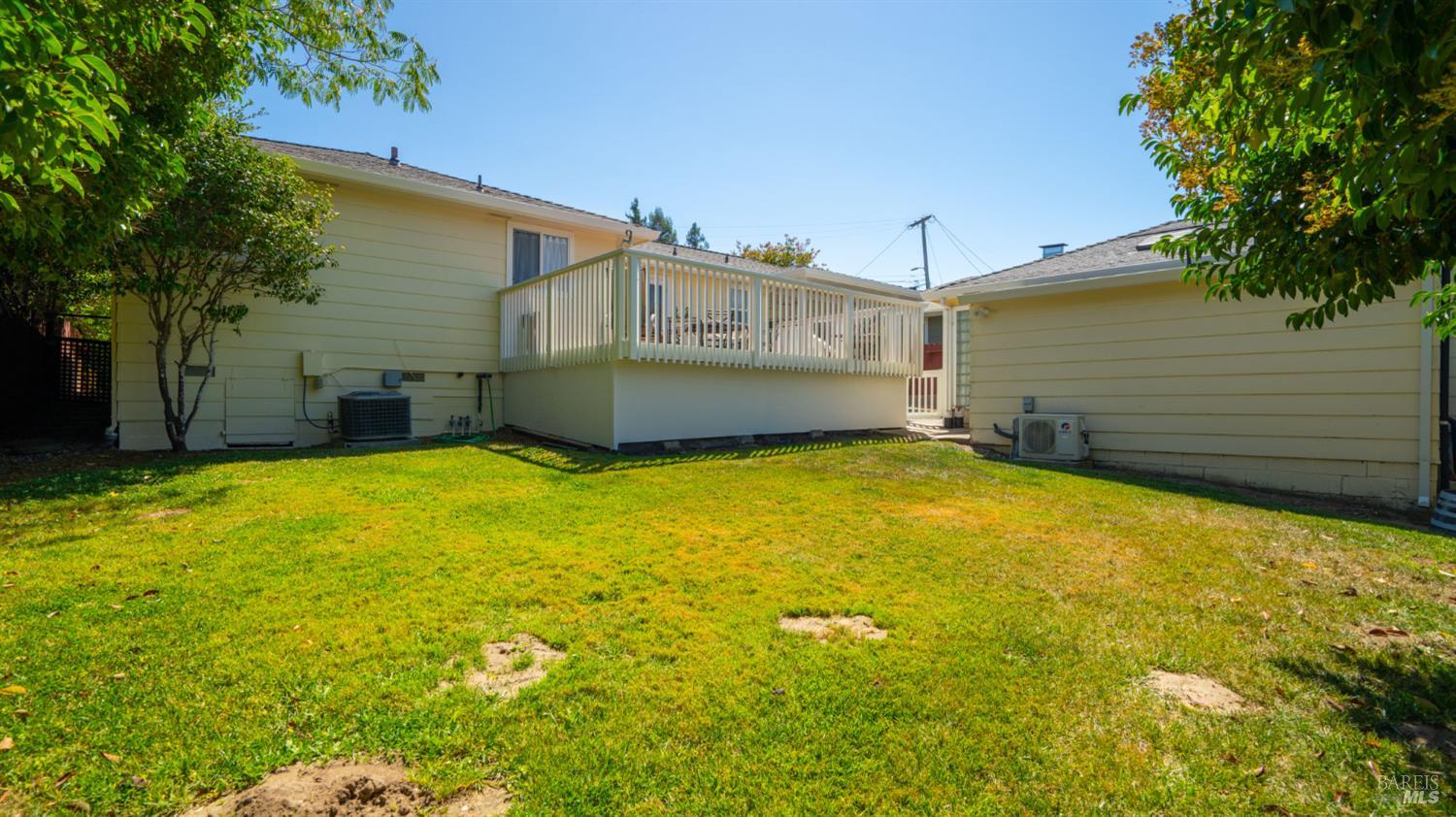 965 Phillips Avenue Petaluma CA 94952