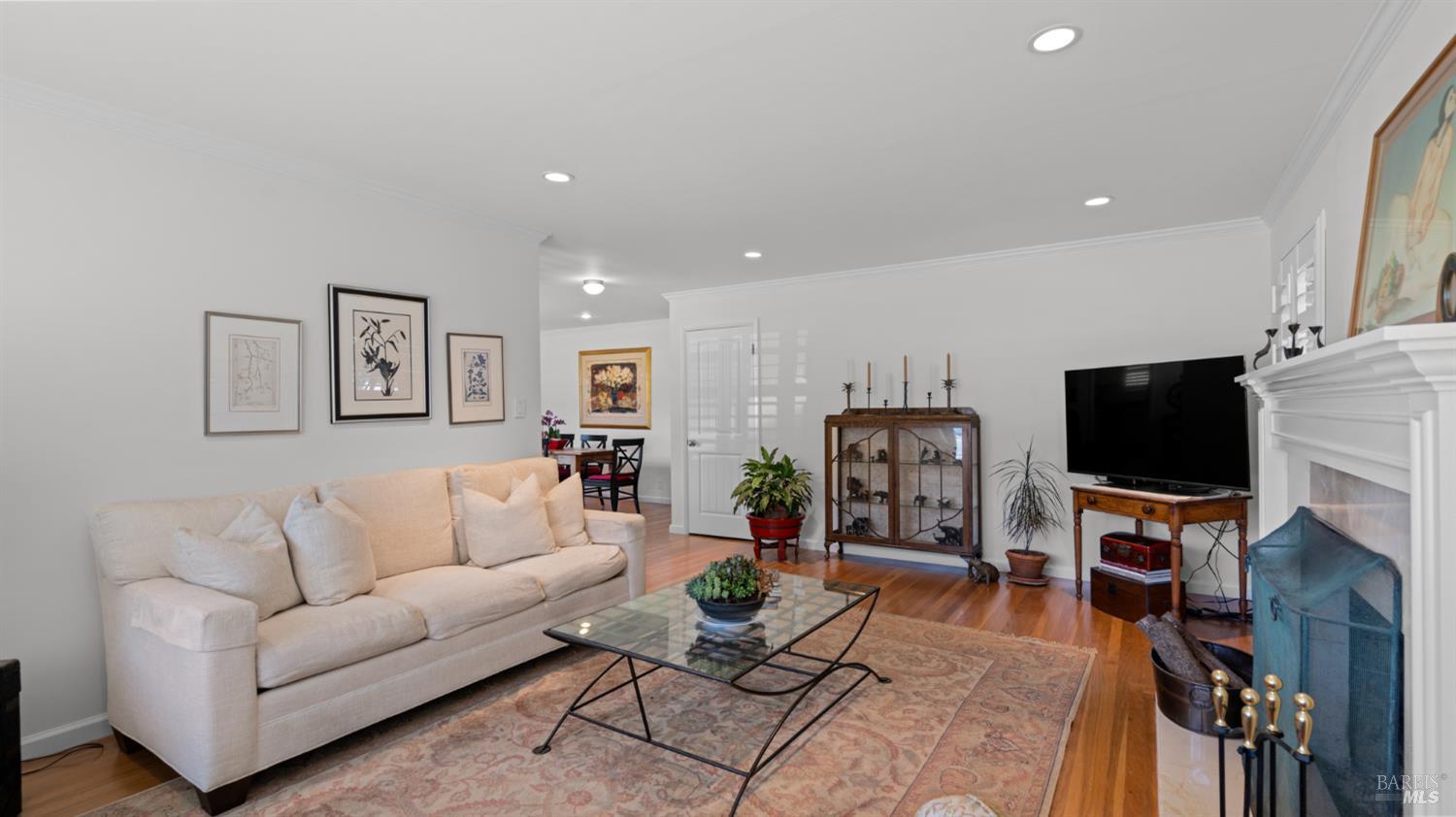 965 Phillips Avenue Petaluma CA 94952