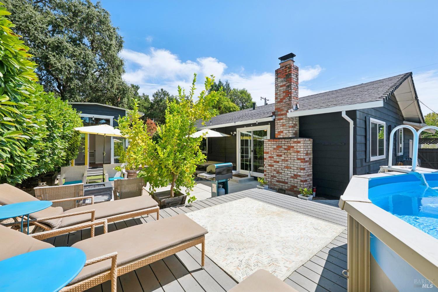18344 Happy Lane Sonoma CA 95476