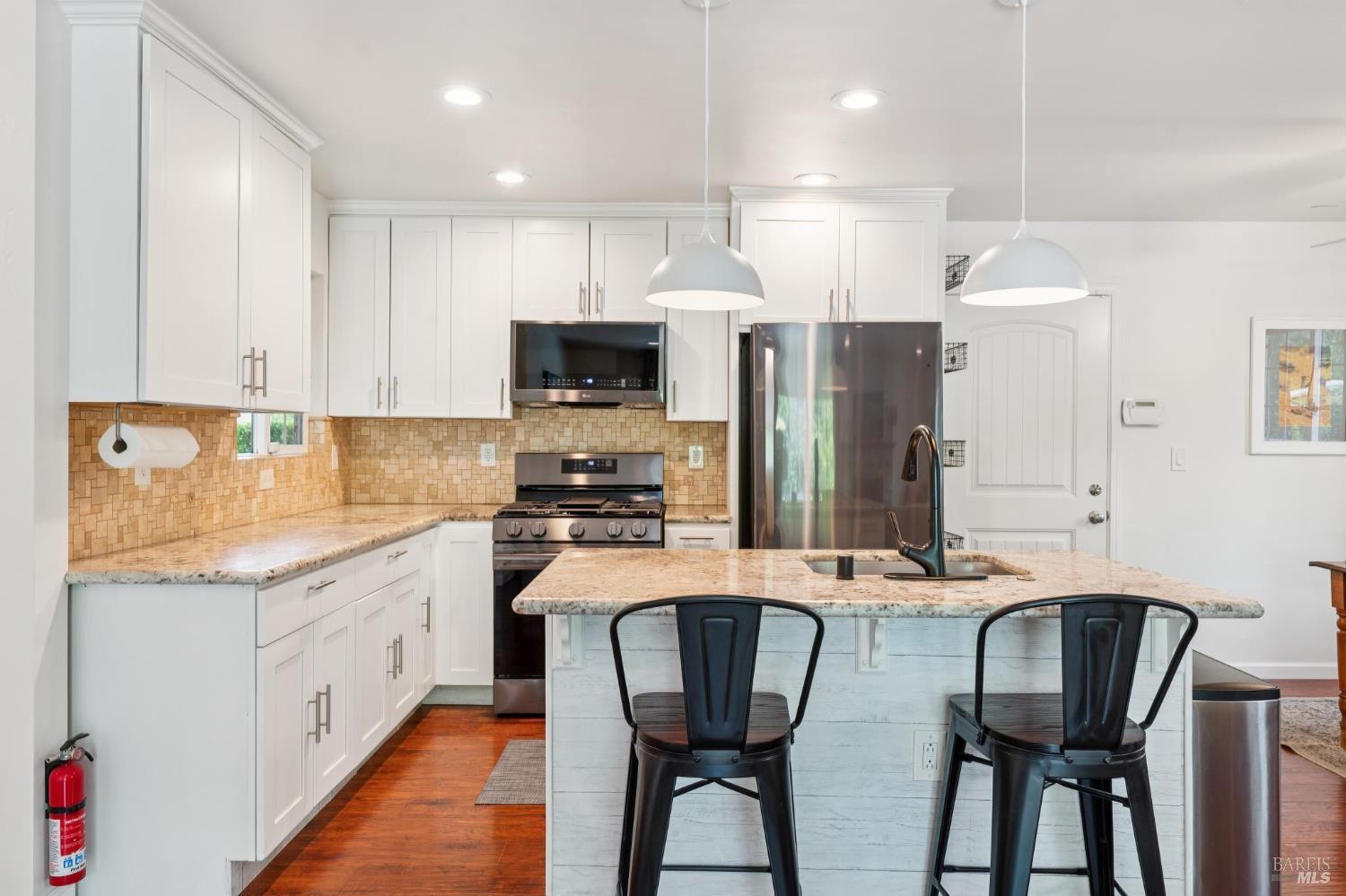 18344 Happy Lane Sonoma CA 95476