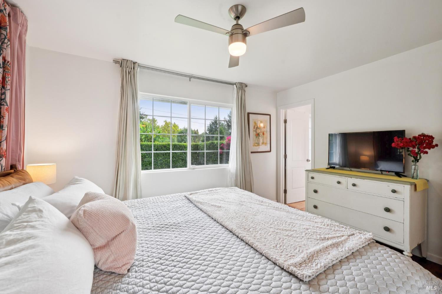 18344 Happy Lane Sonoma CA 95476