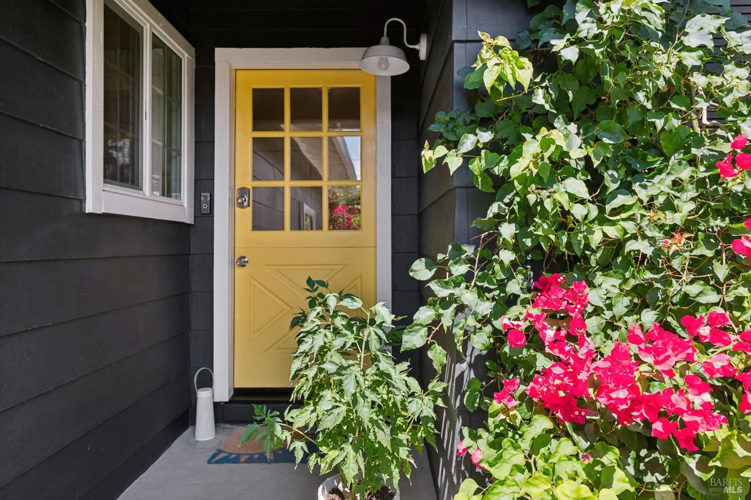 18344 Happy Lane Sonoma CA 95476