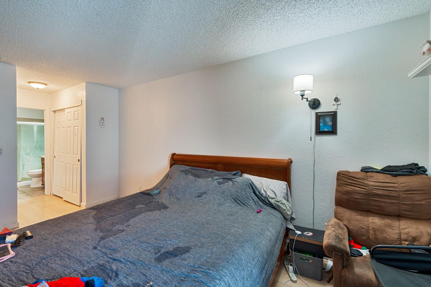 9412 Aizenberg Circle Elk Grove CA 95624