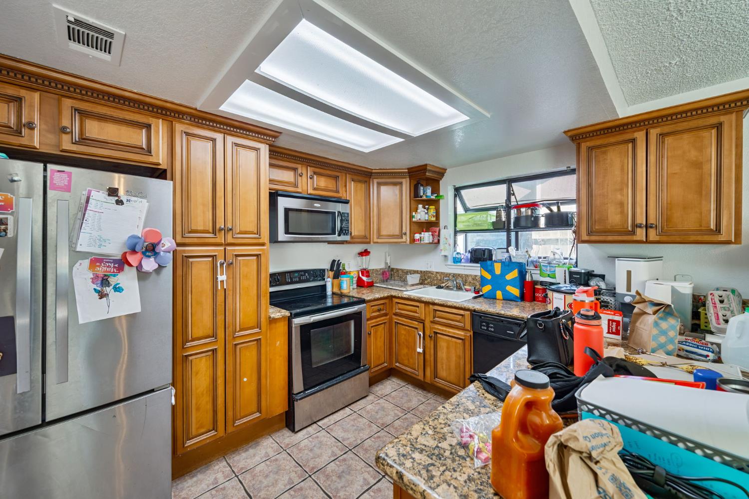 9412 Aizenberg Circle Elk Grove CA 95624