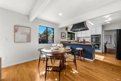 237 Rushmore Avenue Petaluma CA 94954