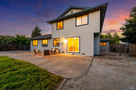 237 Rushmore Avenue Petaluma CA 94954