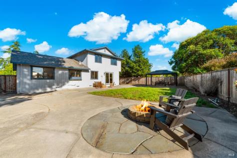 237 Rushmore Avenue Petaluma CA 94954