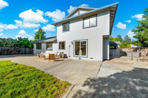 237 Rushmore Avenue Petaluma CA 94954