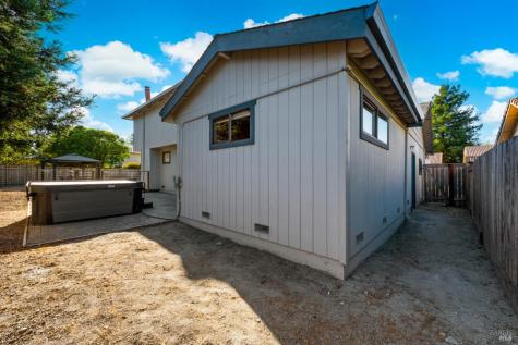 237 Rushmore Avenue Petaluma CA 94954