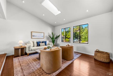 237 Rushmore Avenue Petaluma CA 94954