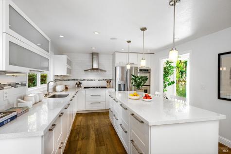 1225 Garden Lane Sebastopol CA 95472