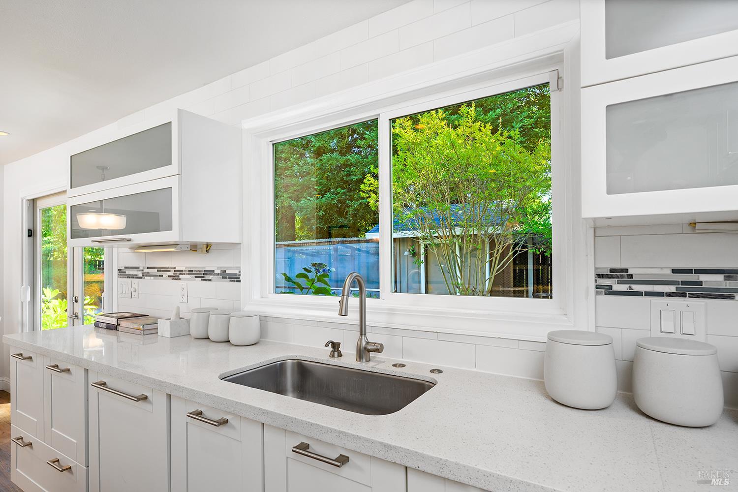 1225 Garden Lane Sebastopol CA 95472
