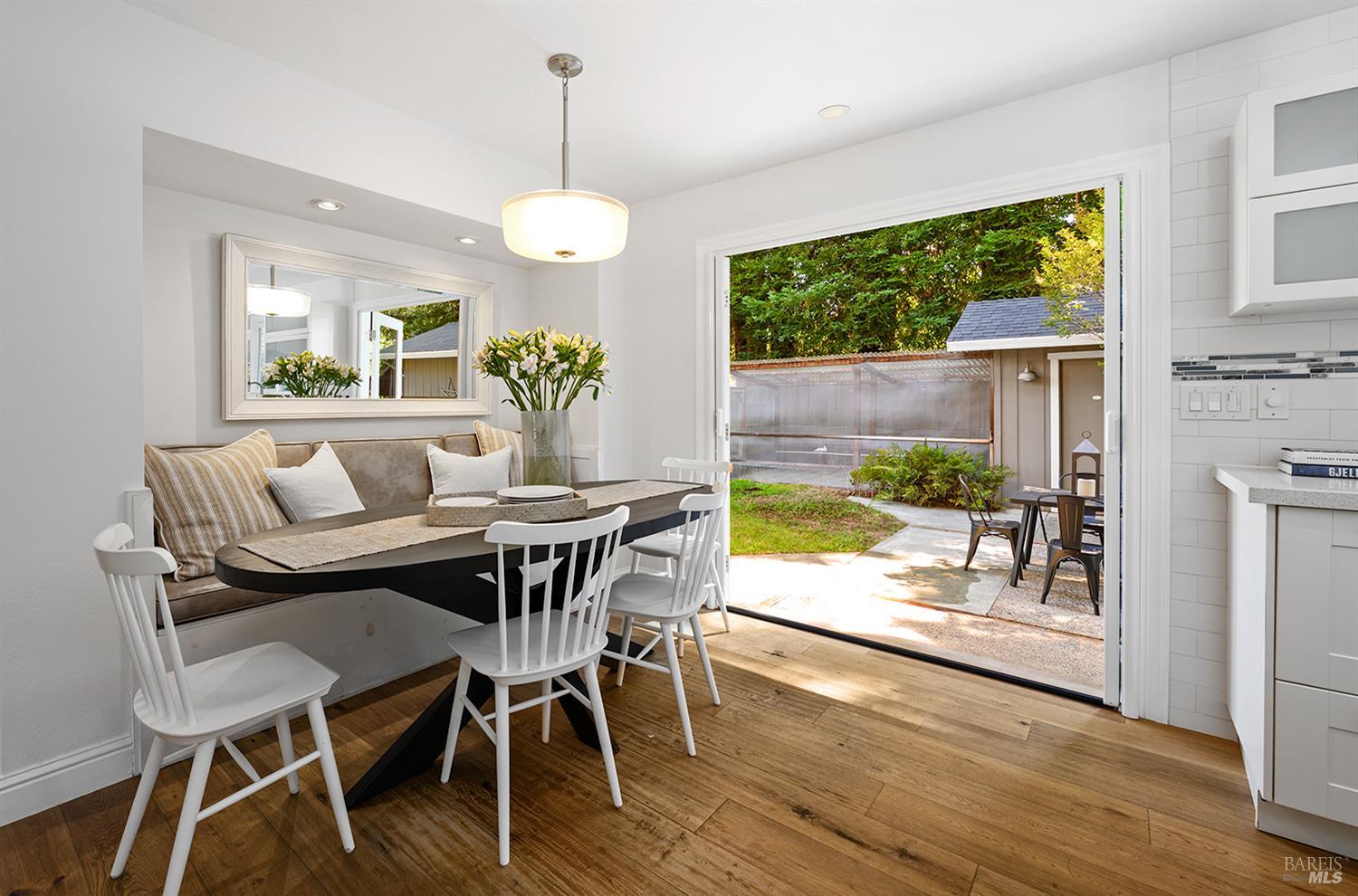 1225 Garden Lane Sebastopol CA 95472