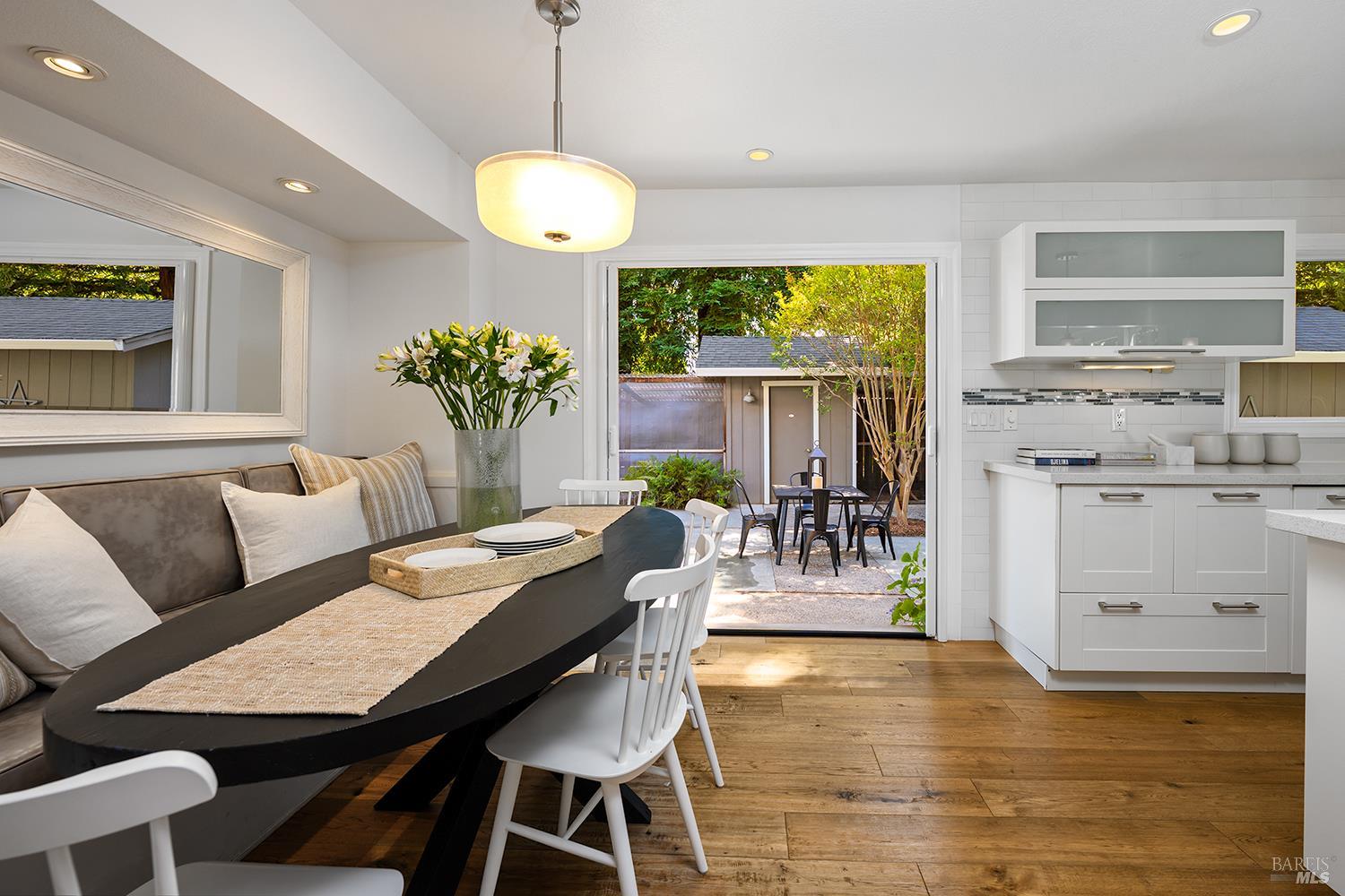 1225 Garden Lane Sebastopol CA 95472