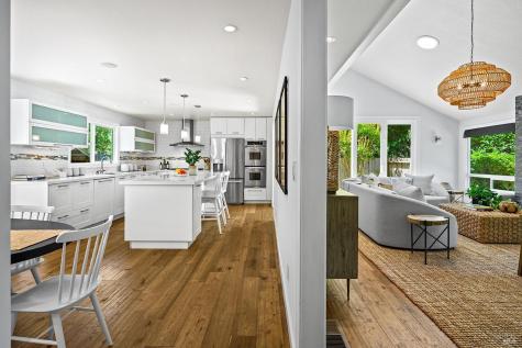 1225 Garden Lane Sebastopol CA 95472