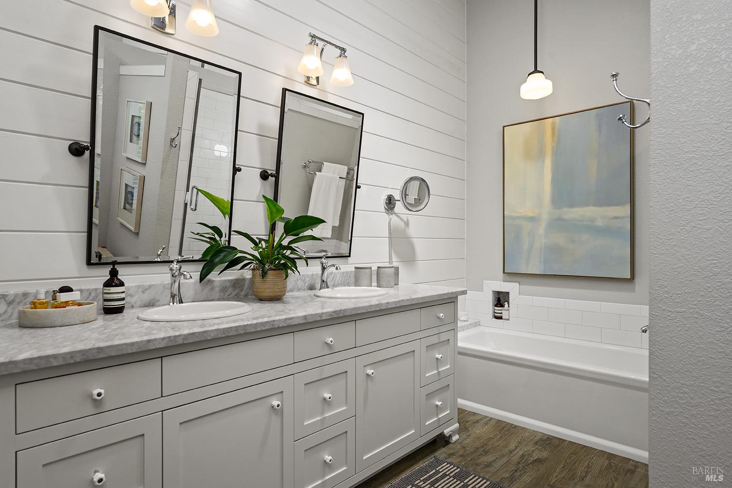 1225 Garden Lane Sebastopol CA 95472