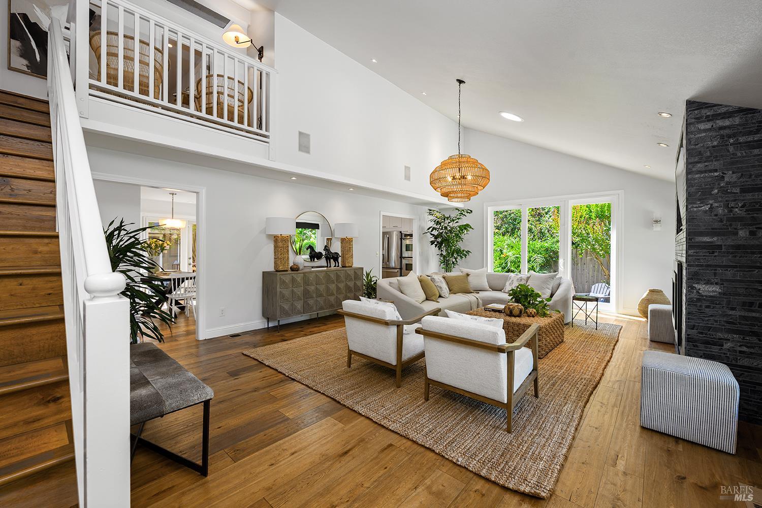 1225 Garden Lane Sebastopol CA 95472