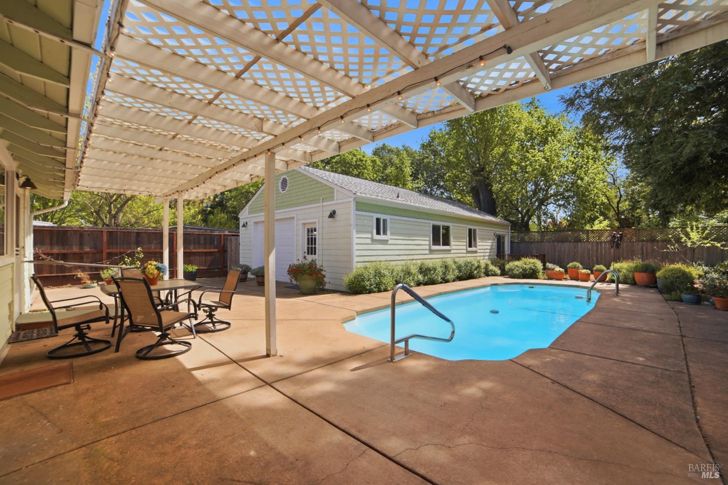 1856 Terry Road Santa Rosa CA 95403