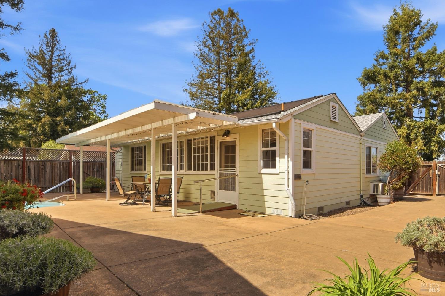 1856 Terry Road Santa Rosa CA 95403