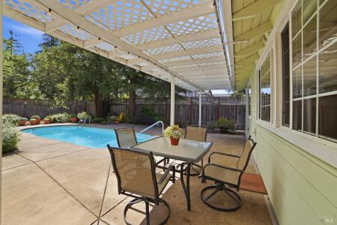 1856 Terry Road Santa Rosa CA 95403