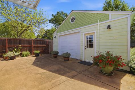 1856 Terry Road Santa Rosa CA 95403