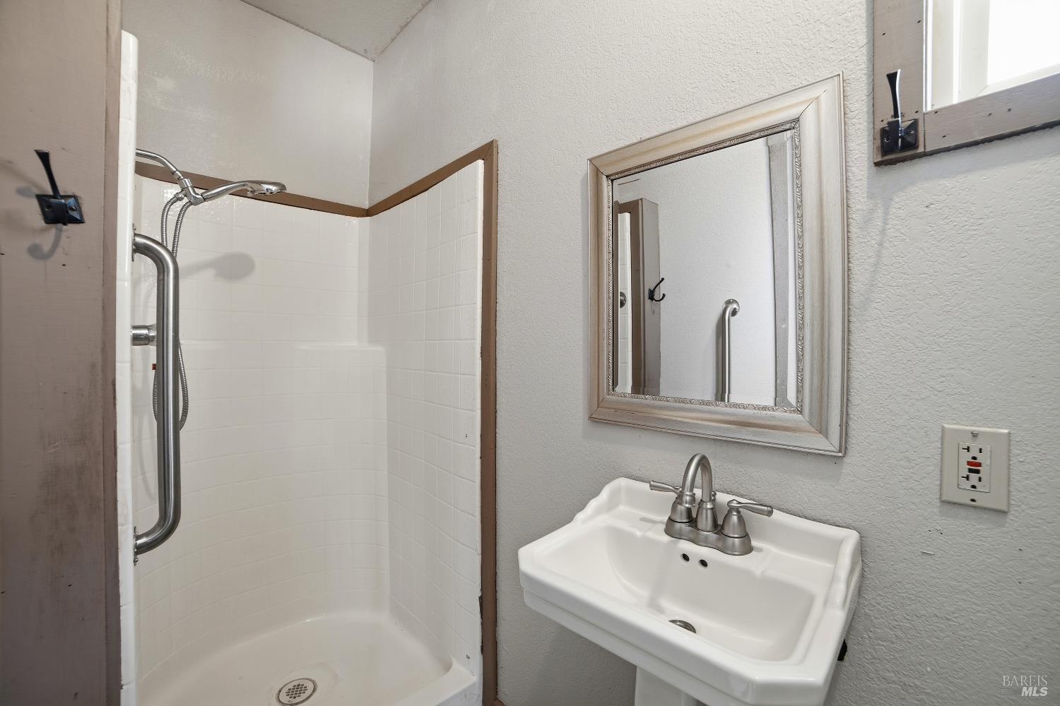 1856 Terry Road Santa Rosa CA 95403