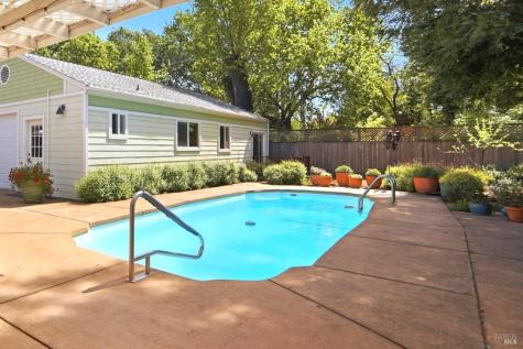1856 Terry Road Santa Rosa CA 95403