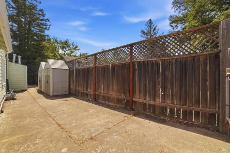 1856 Terry Road Santa Rosa CA 95403