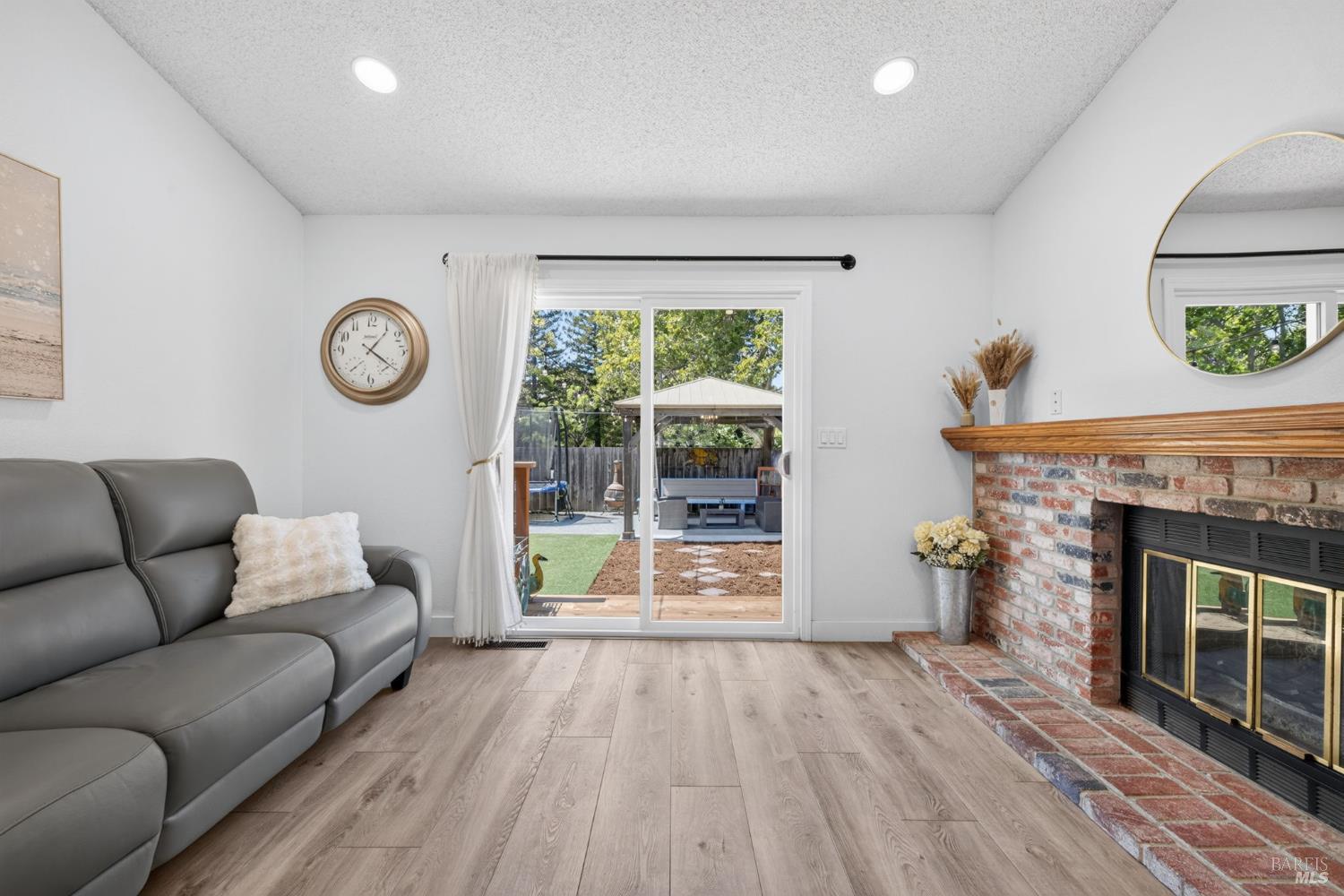 1116 Hailey Court Rohnert Park CA 94928