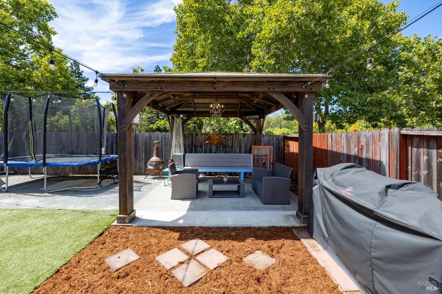 1116 Hailey Court Rohnert Park CA 94928