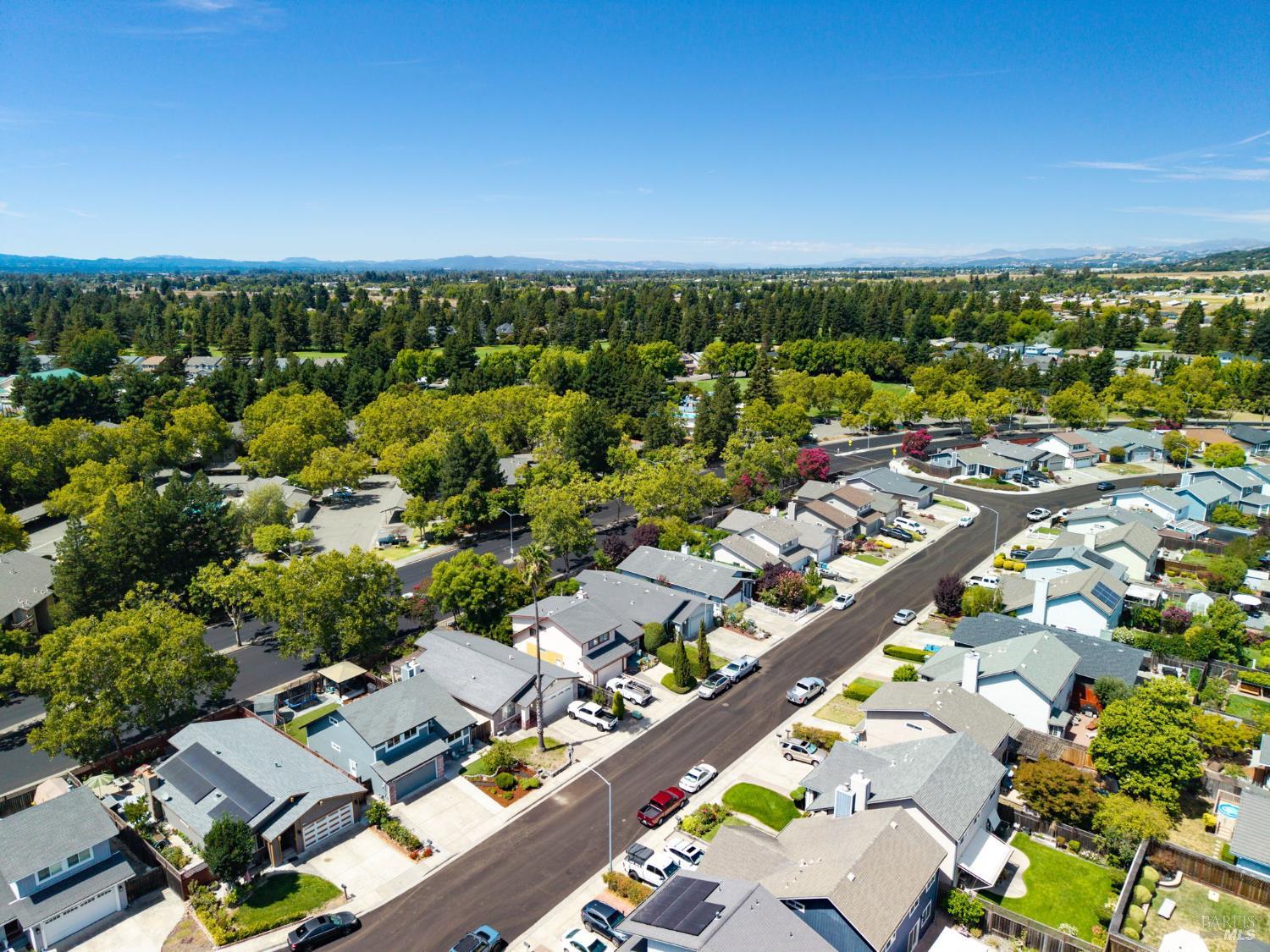 1116 Hailey Court Rohnert Park CA 94928