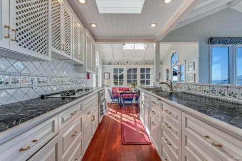 7141 Cliff Avenue Bodega Bay CA 94923