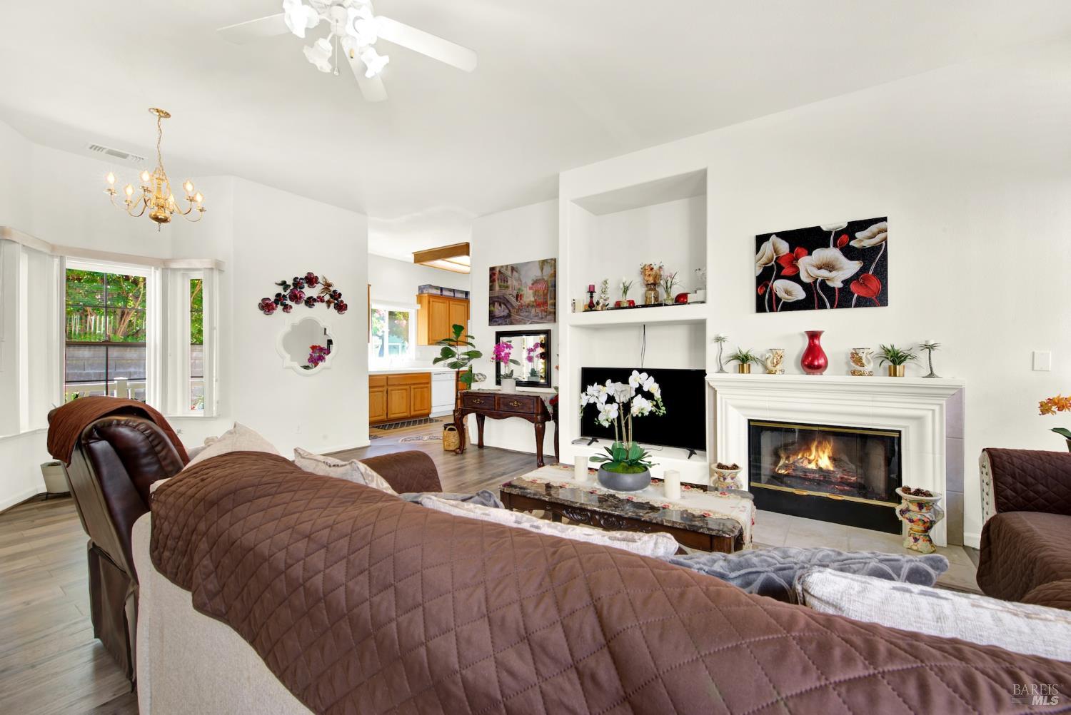 401 Marvin Gardens Drive Vacaville CA 95687