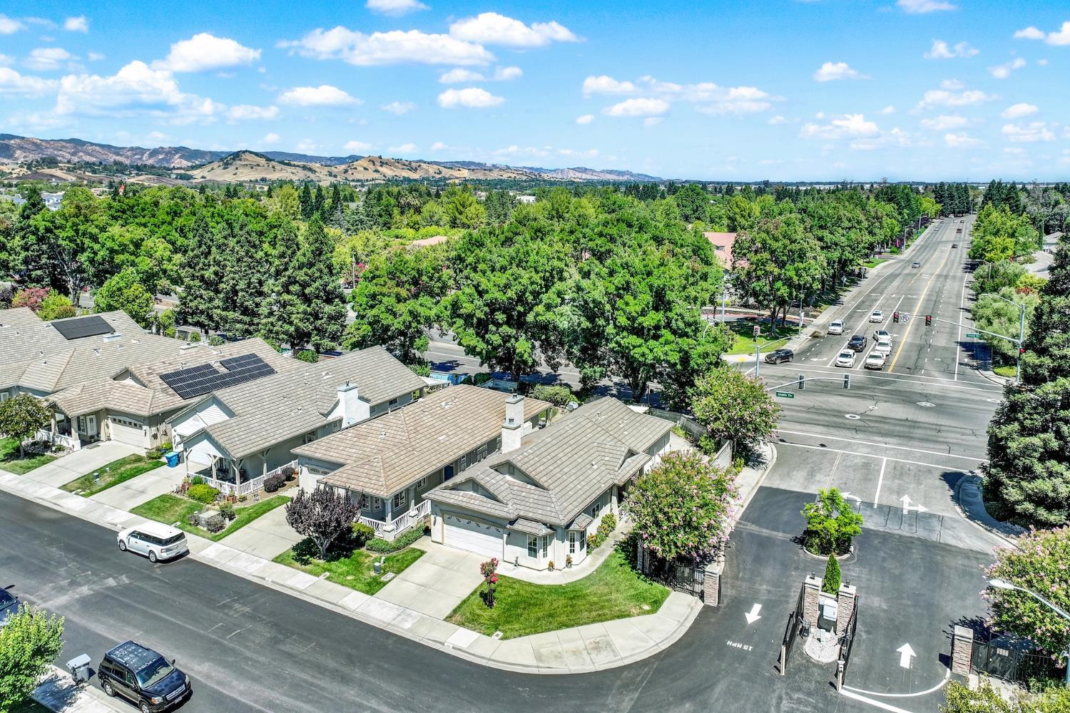 401 Marvin Gardens Drive Vacaville CA 95687