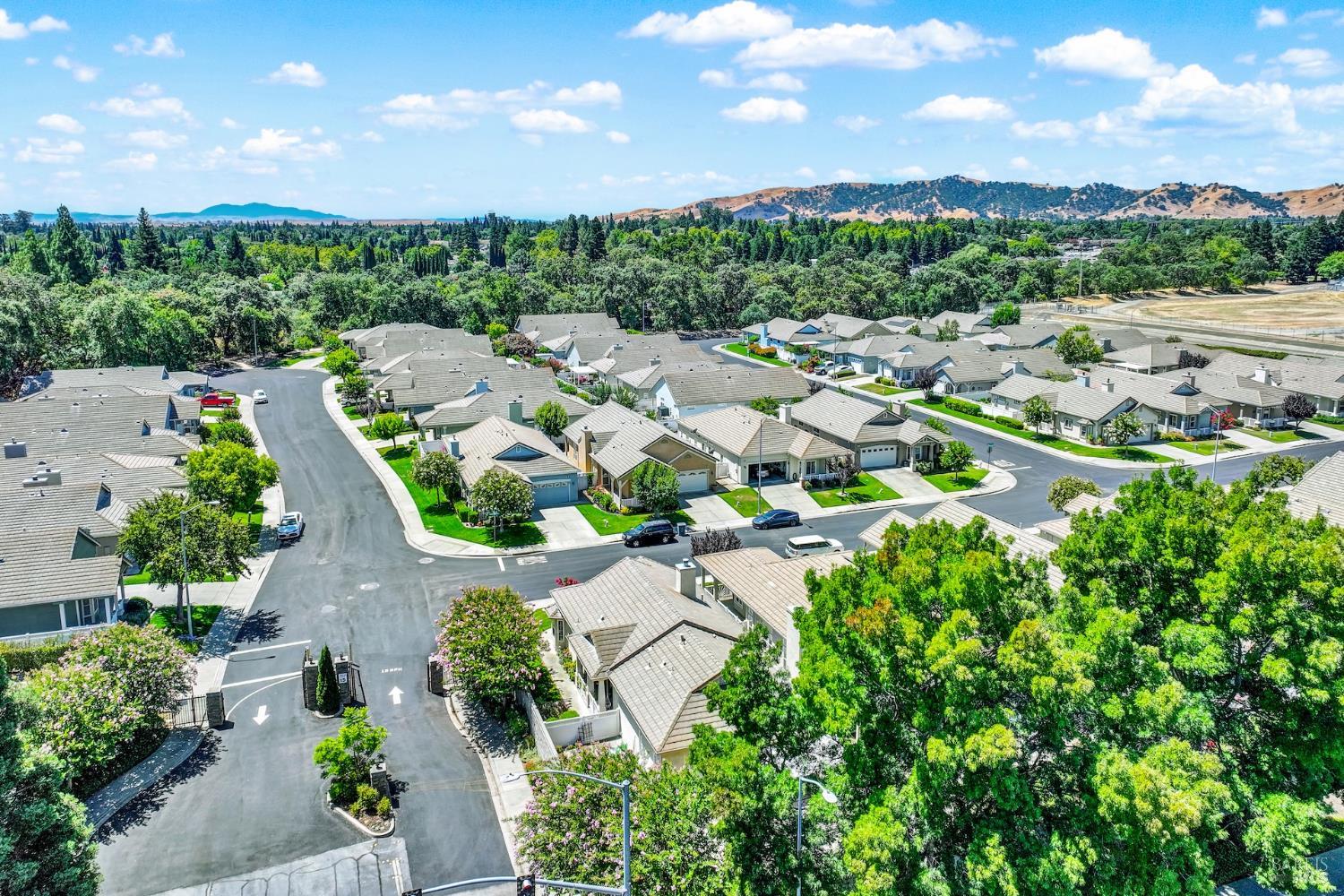401 Marvin Gardens Drive Vacaville CA 95687